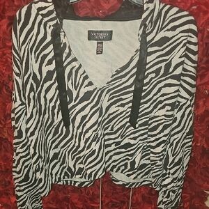 Victoria's Secret Women's Black and White Zebra Crop Hoodie LIKE NEW